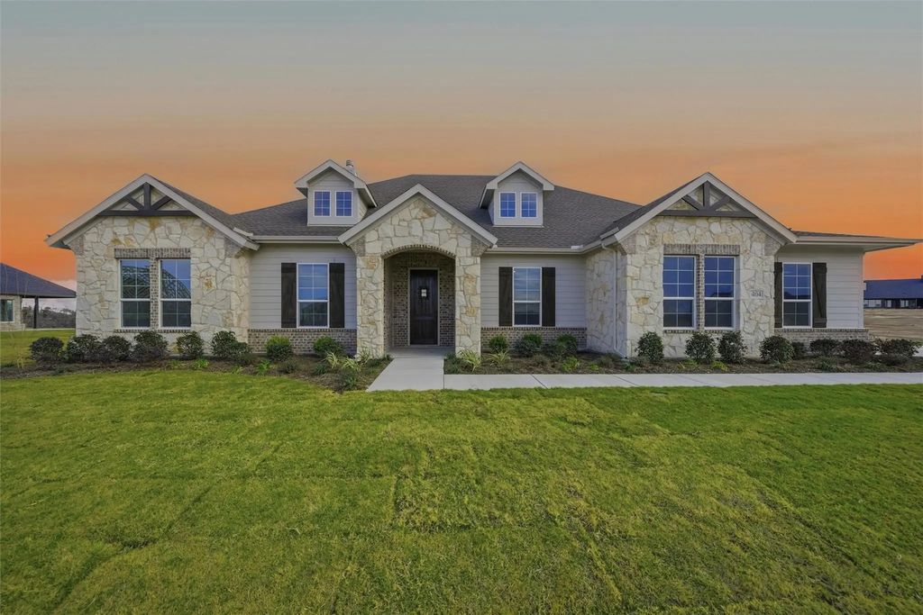 404 Texas Sage Trail, Weatherford