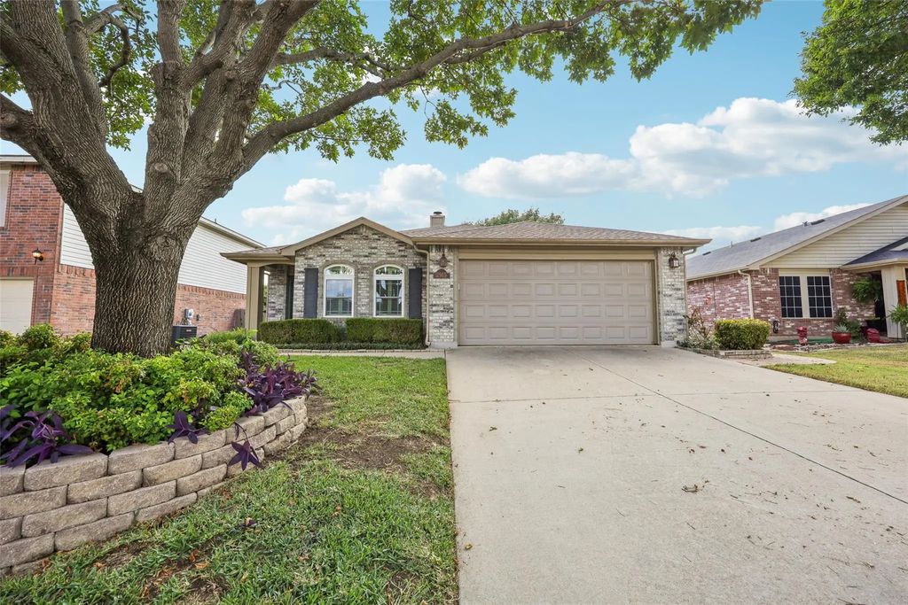 2915 Marco Drive, Grand Prairie