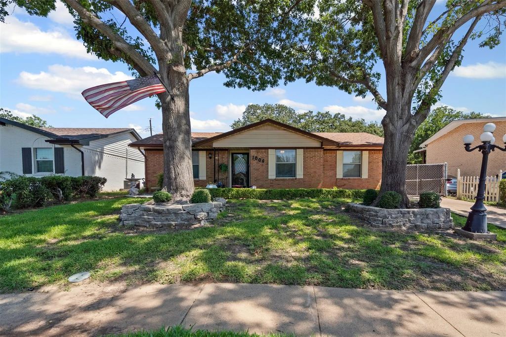 1006 S Delaware Street, Irving