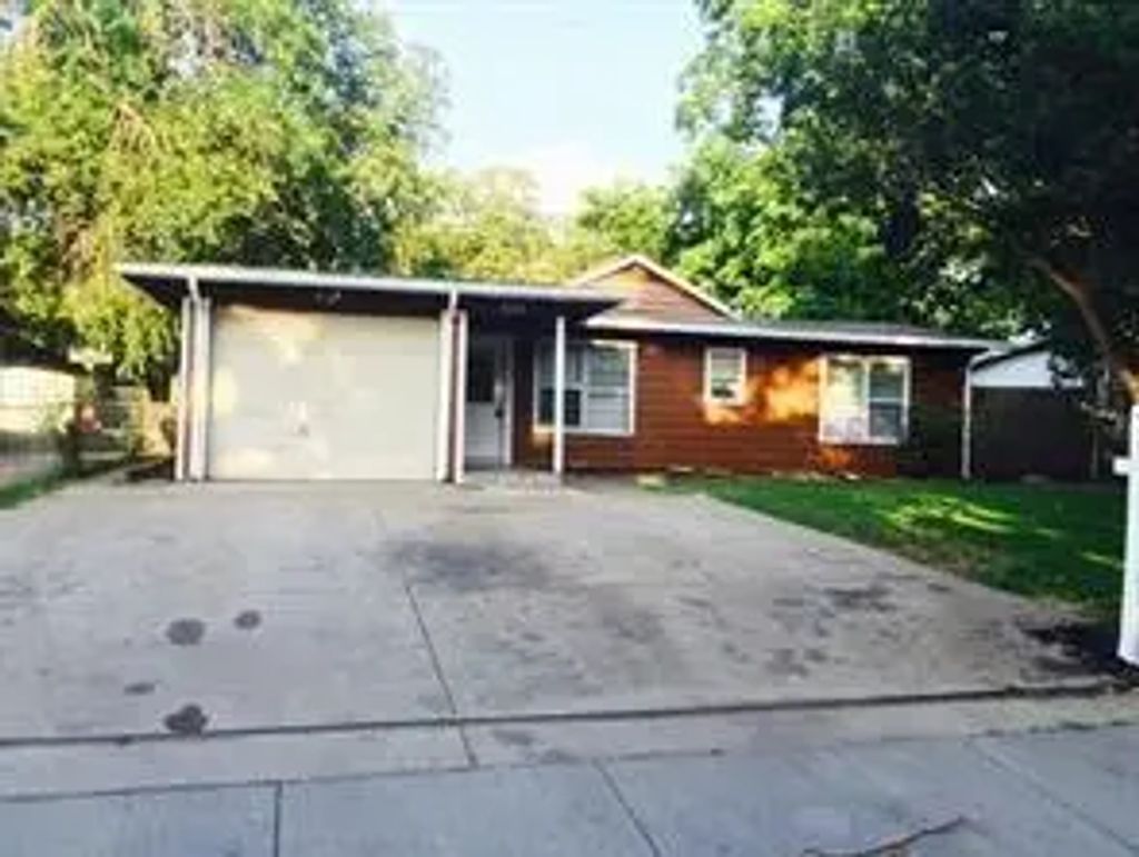 624 Grande Drive, Mesquite