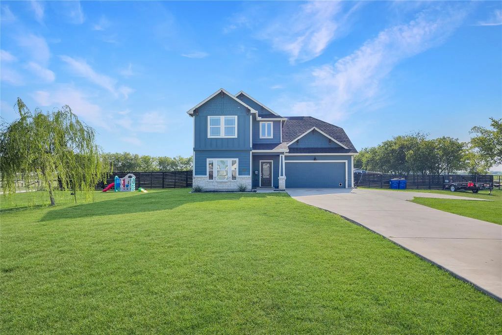 12616 Metz Road, Sanger