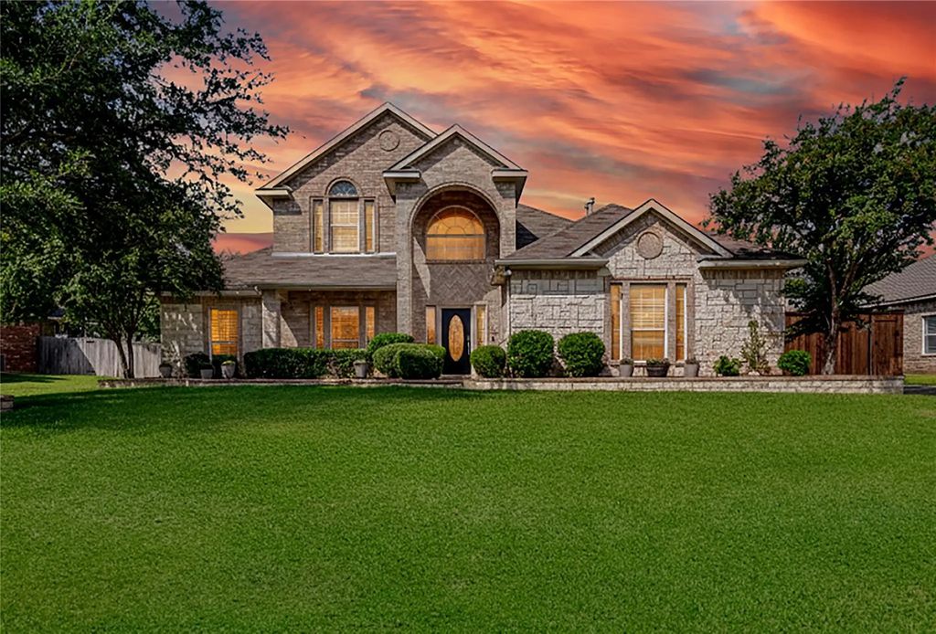 516 Winterwood Drive, Kennedale