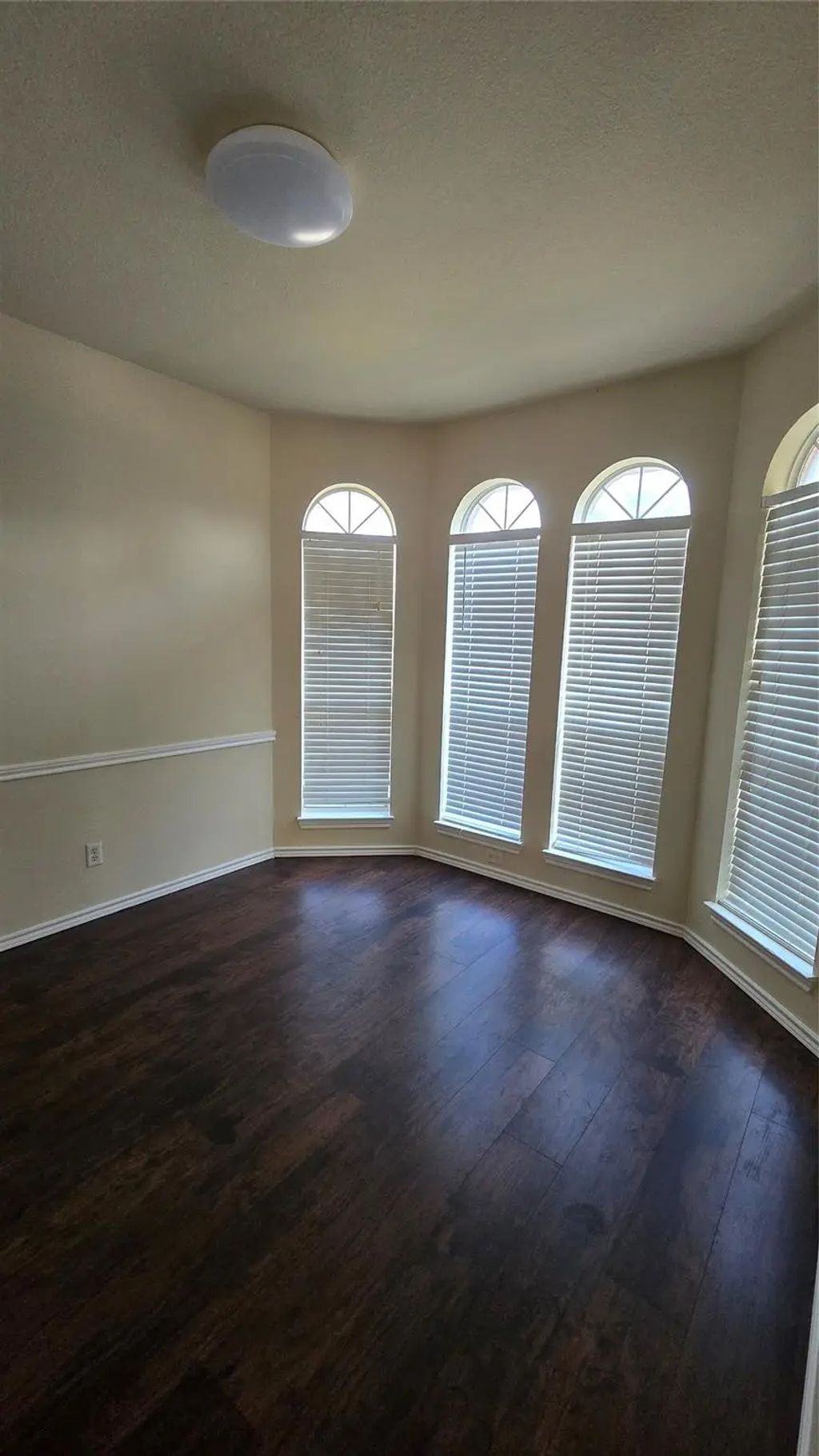 1401 Ross Drive, Lewisville
