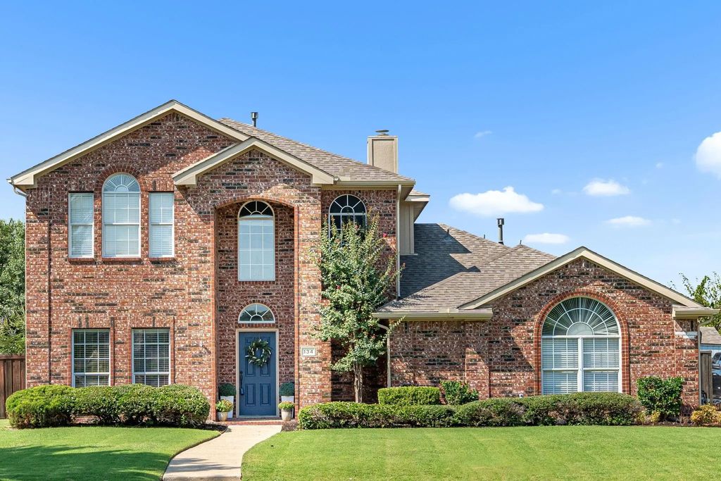 134 Edgemere Court, Murphy