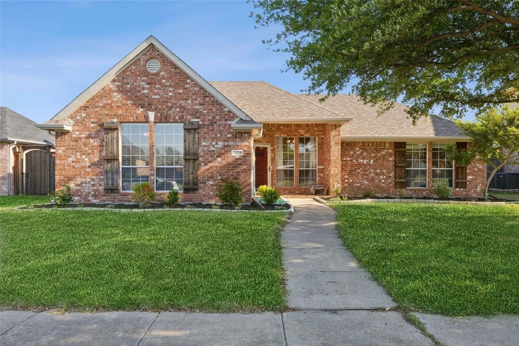 7209 Montego Drive, Rowlett