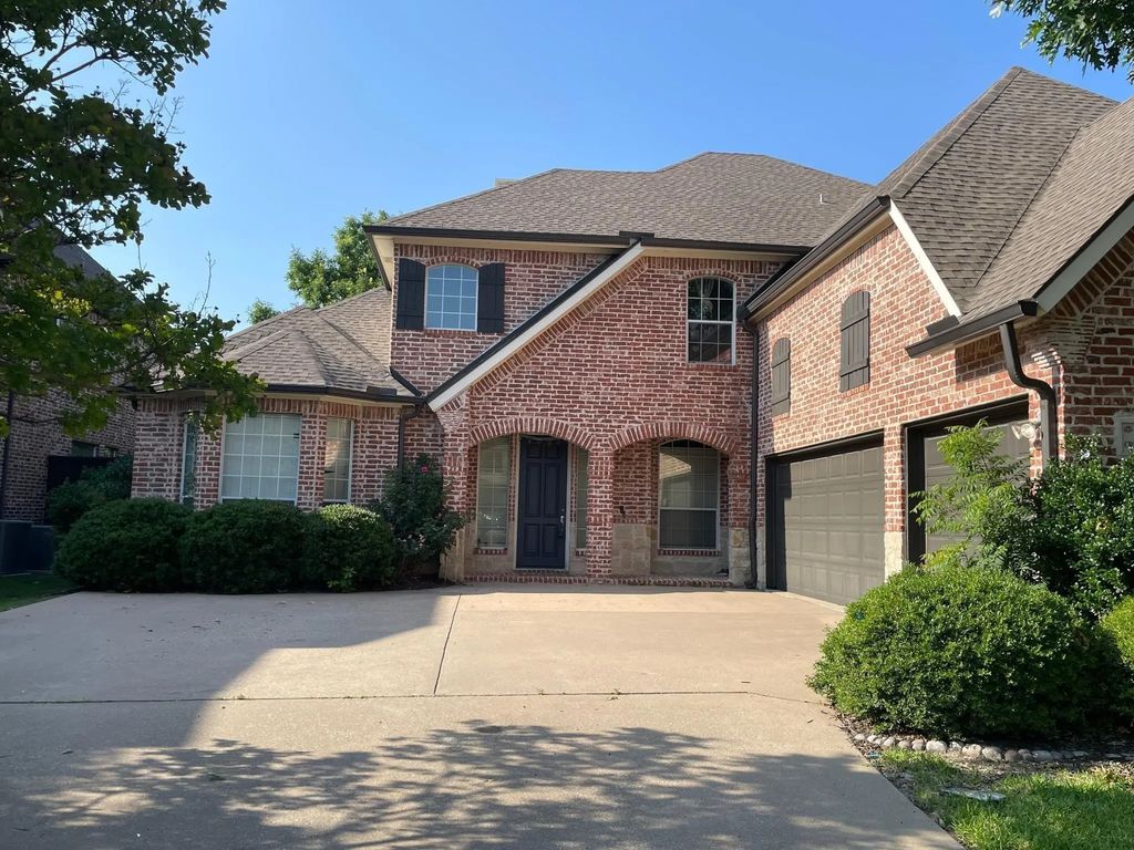 15702 Crown Cove Lane, Frisco