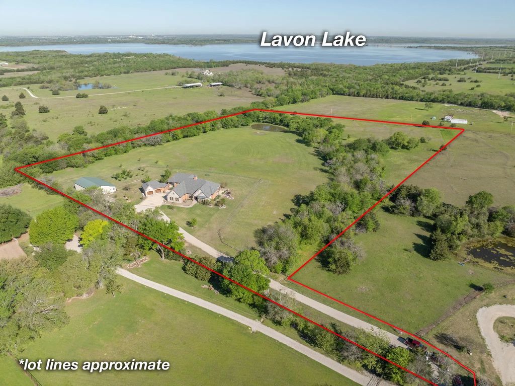 2000 County Road 554, Farmersville