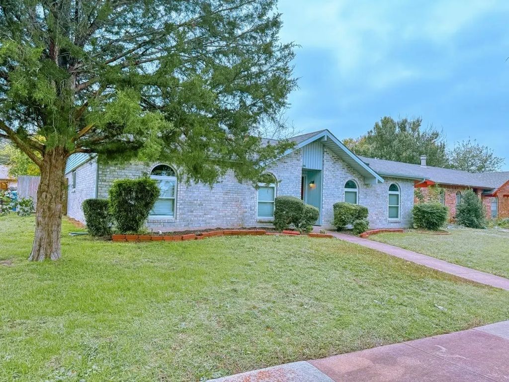 3017 Ravine Trail, Carrollton