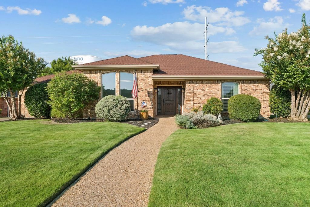 1505 Eden Valley Lane, Plano