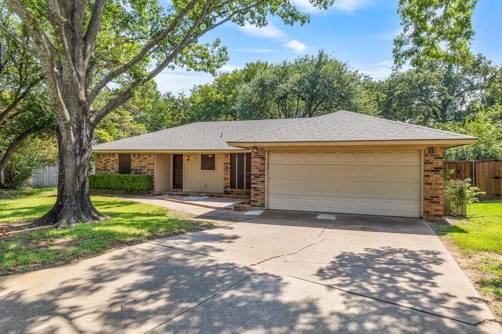 2921 Mesa Verde Trail, Grapevine