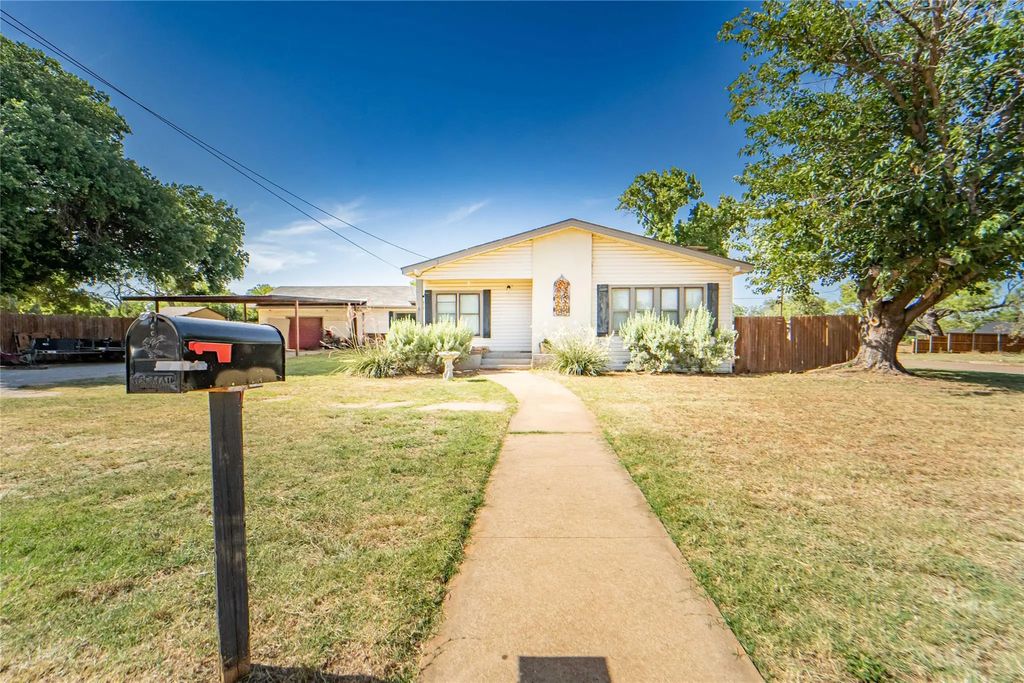 1000 W Hullum Street, Breckenridge
