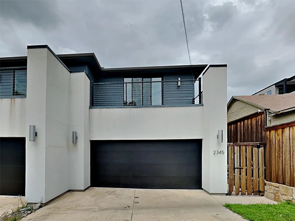 2345 Vagas Street, Dallas
