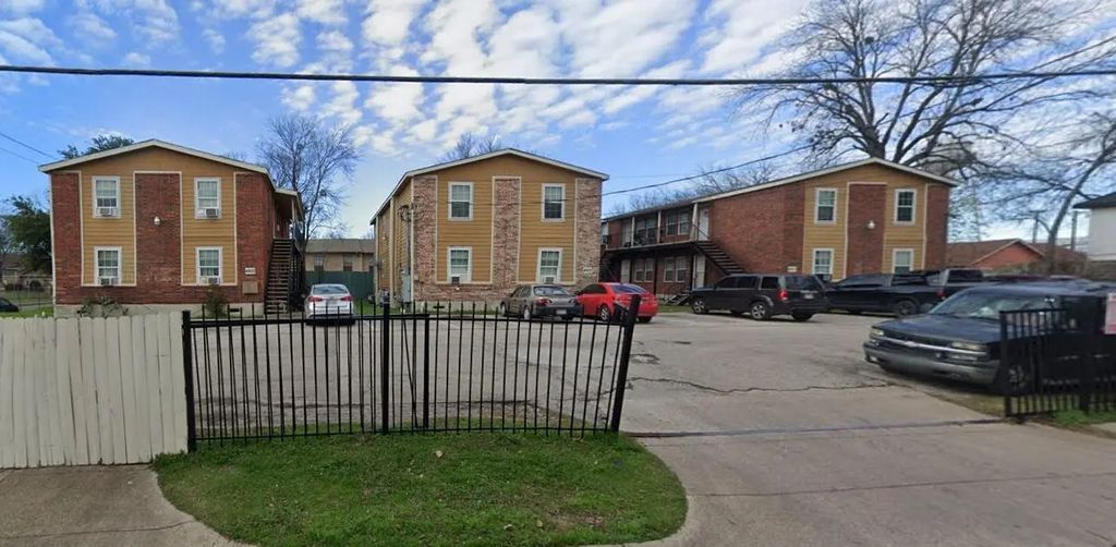 4901 Ware Street 201, Dallas