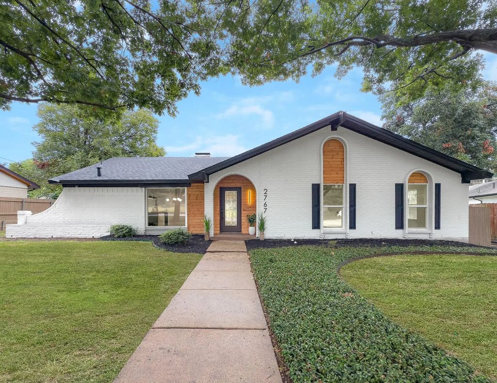 2767 Leta Mae Circle, Farmers Branch