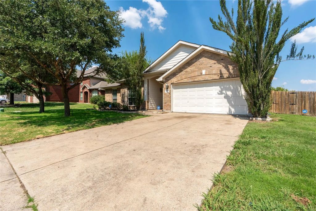 2105 Sumac Drive, Forney