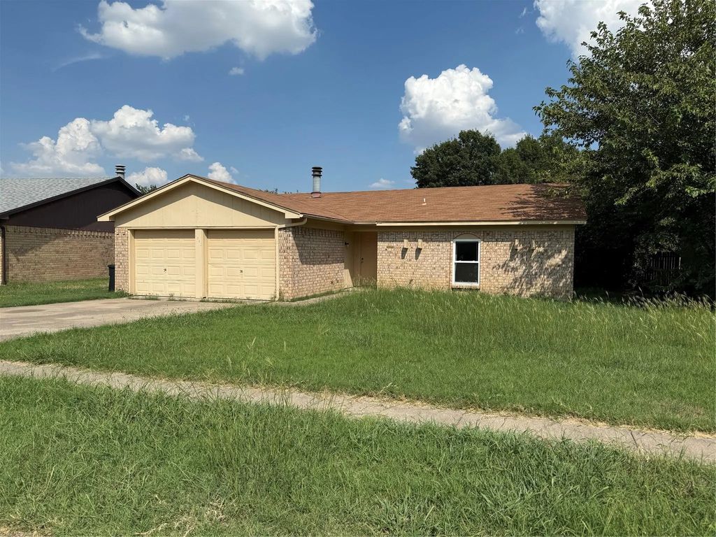 1040 Meadowview Drive, Saginaw
