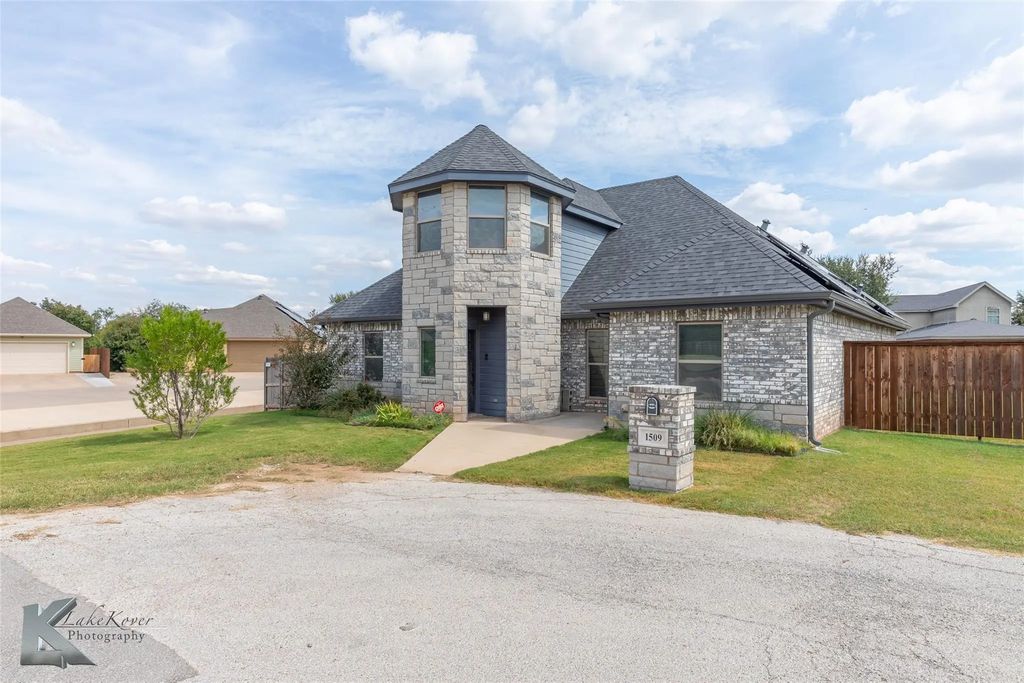 1509 Griffith Road, Abilene