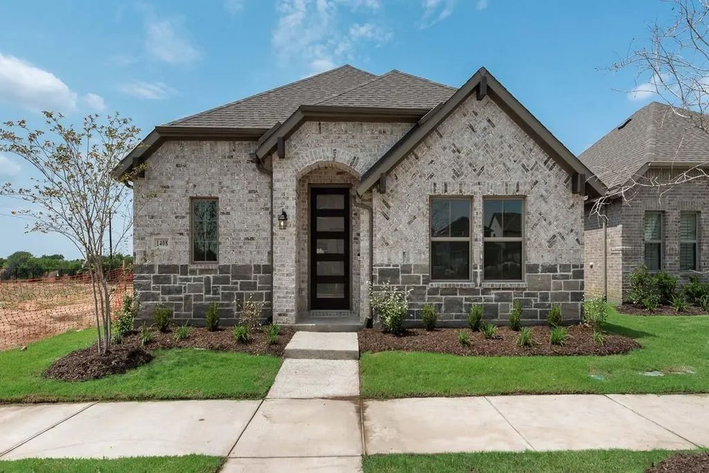 1408 Bramante Street, Celina