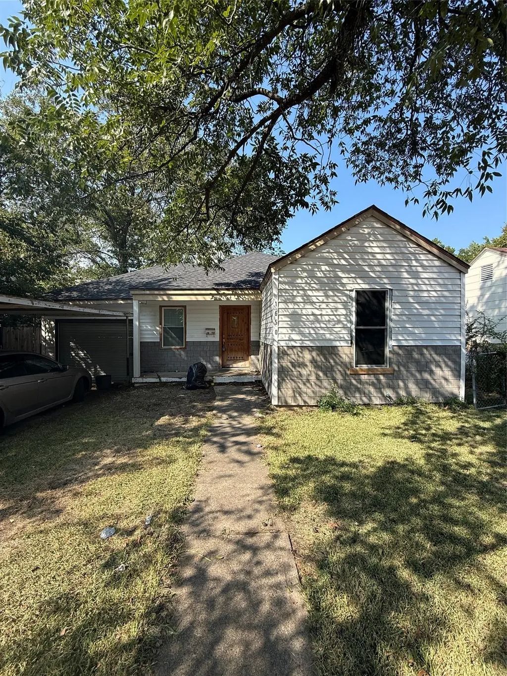 1650 Ash Street, Grand Prairie
