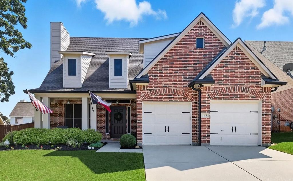 528 Clancy Lane, Lake Dallas