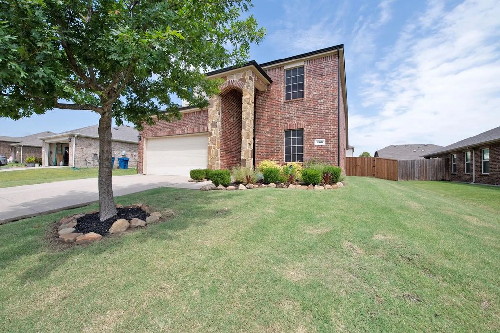 400 Hawthorn Drive, Josephine