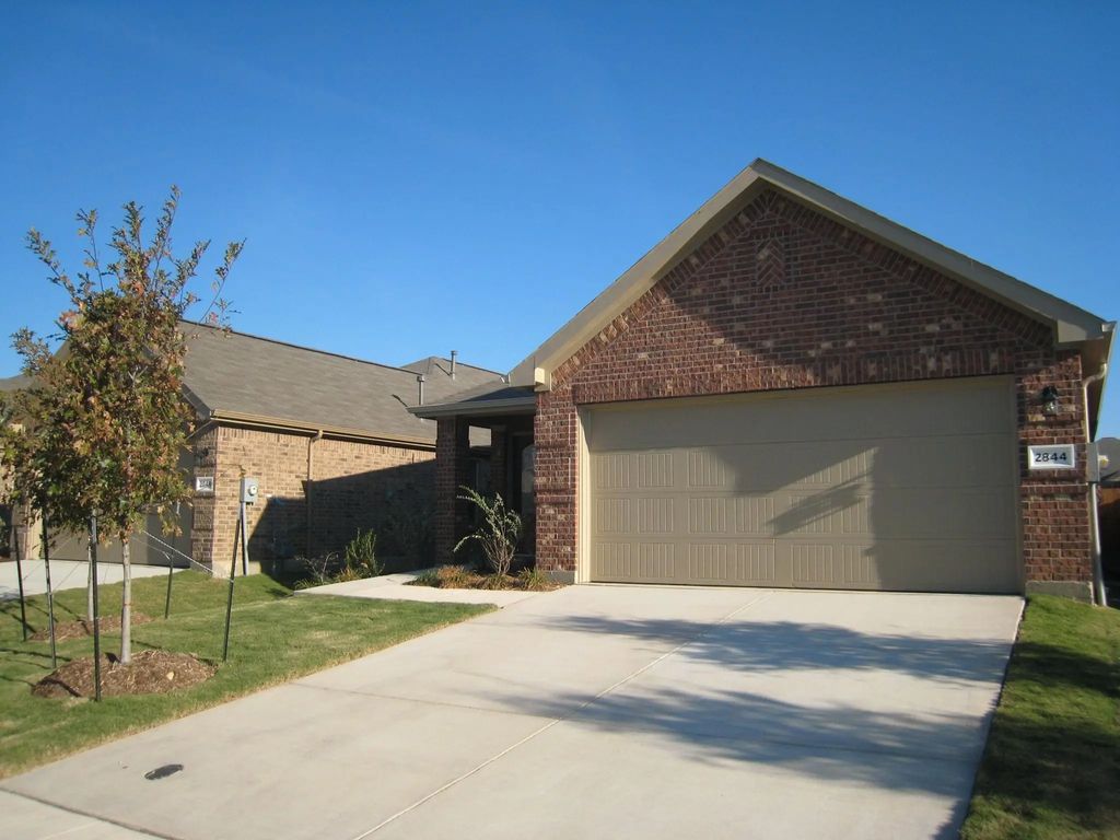 2844 Houston Wood Drive, Fort Worth