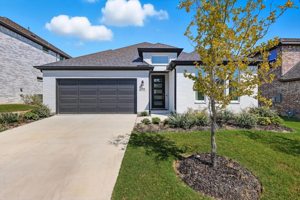 1708 Nightshade Lane, Celina