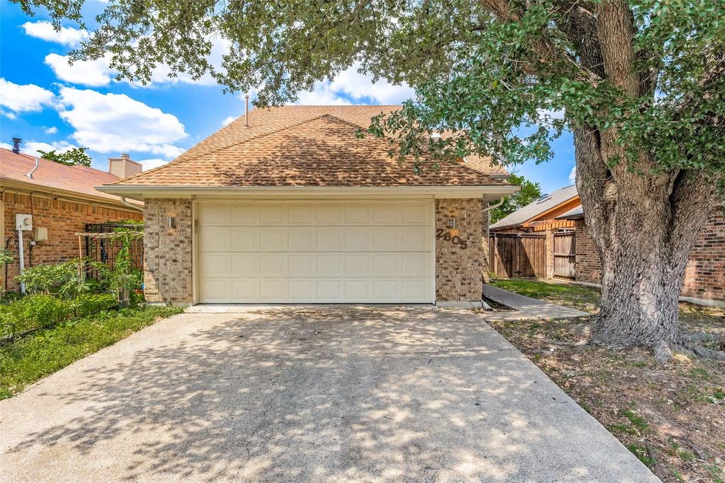 2605 Centaurus Drive, Garland