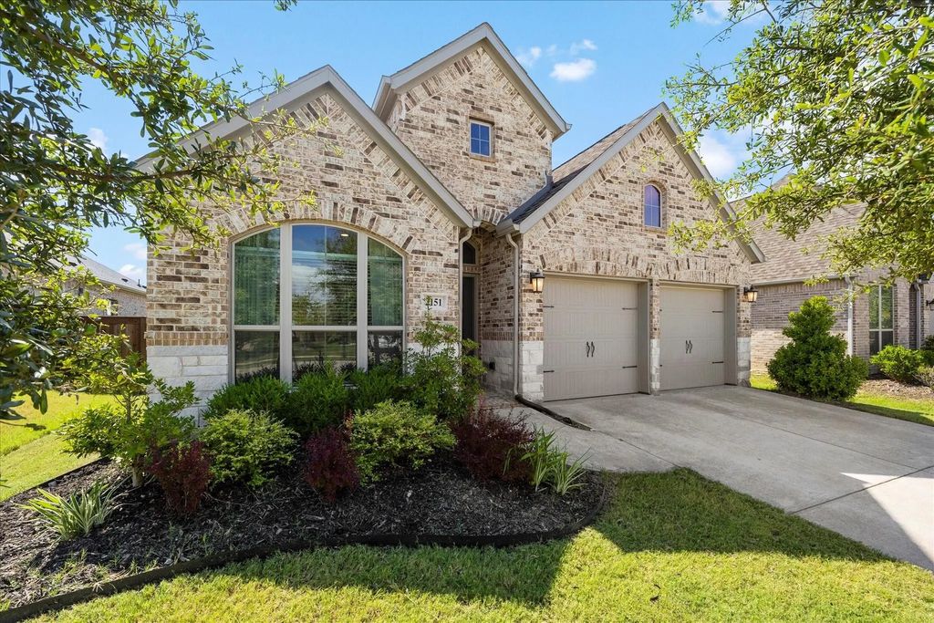 2151 Winsbury Way, Forney
