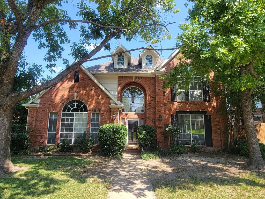2029 Antwerp Avenue, Plano