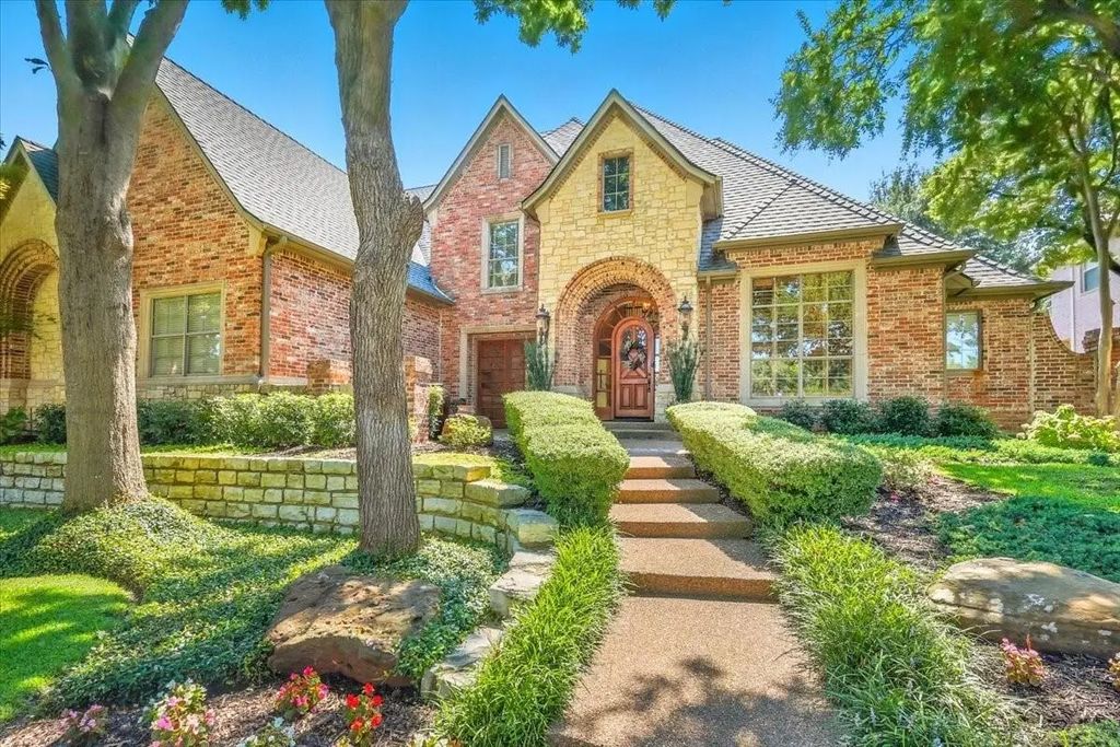2617 Independence Road, Colleyville