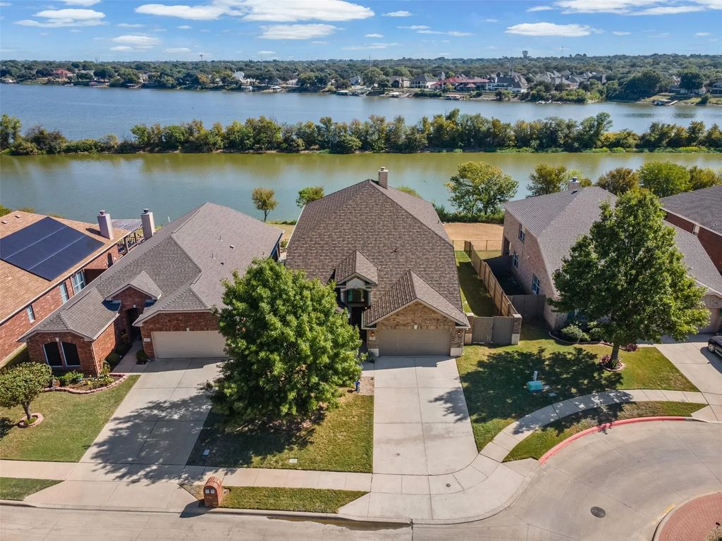5417 Grenada Drive, Fort Worth