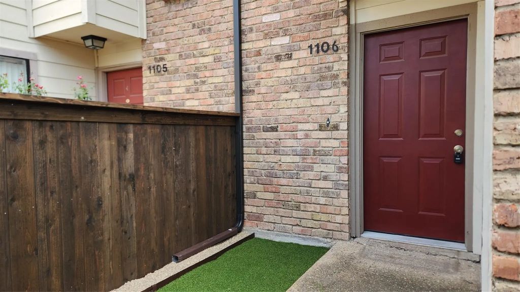 6646 E Lovers Lane 1106, Dallas