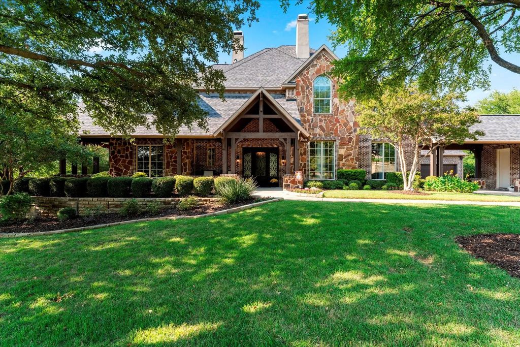 5812 N Woodcreek Circle, McKinney