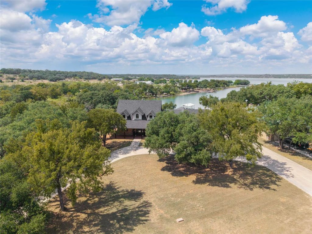 7305 Feather Bay Boulevard, Brownwood