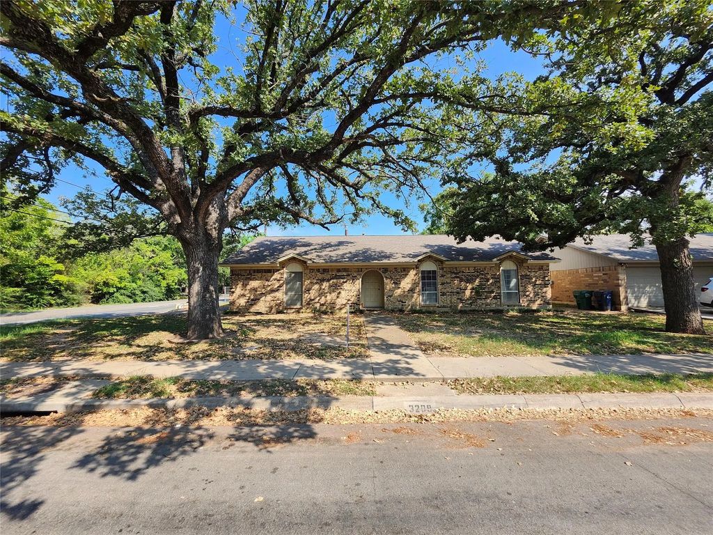 3209 Oriole Lane, Denton