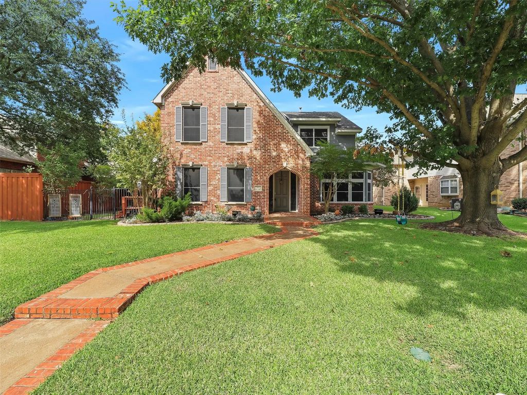 2141 Ironside Drive, Plano