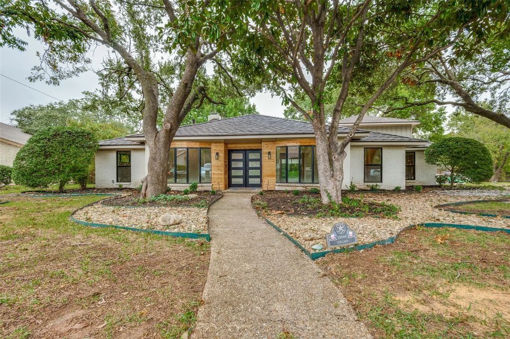10544 Cox Lane, Dallas