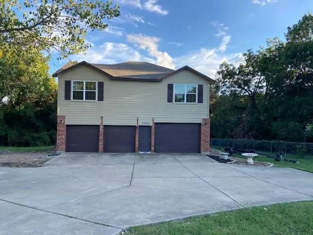 2172 Beaver Creek 2162, Wylie