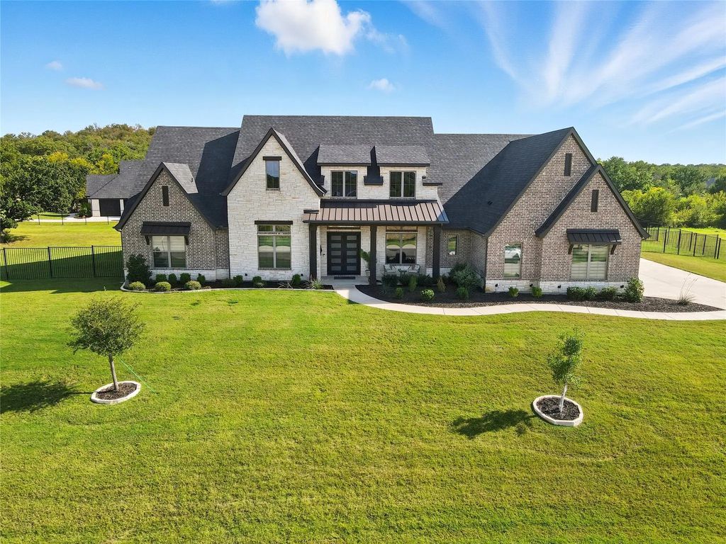 9001 Landi Lane, Flower Mound