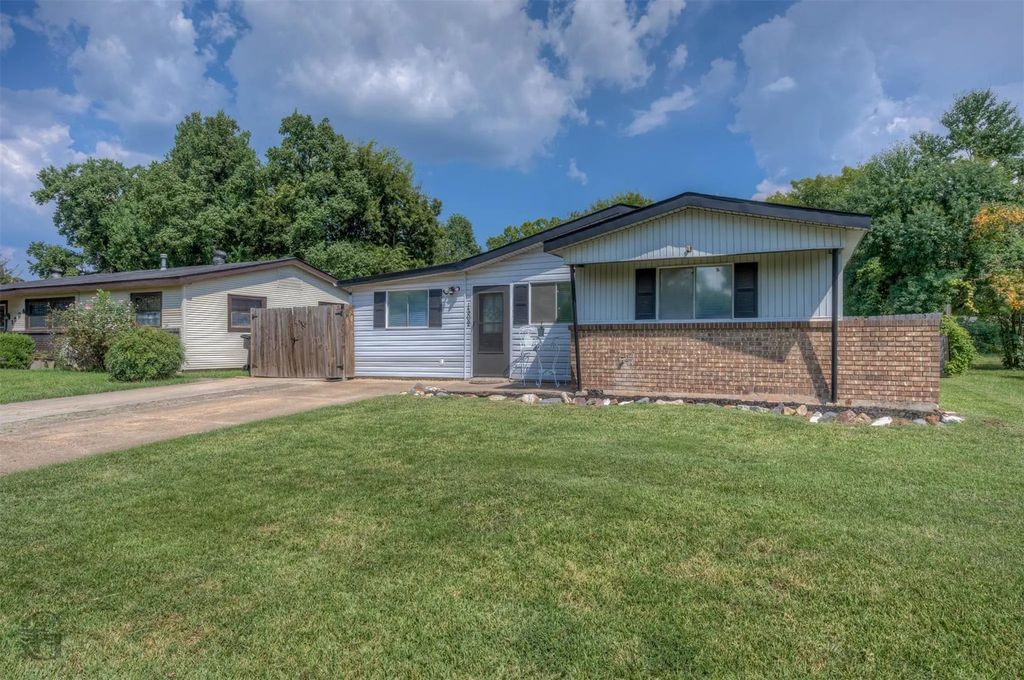 1302 Elsa Jane Street, Bossier City