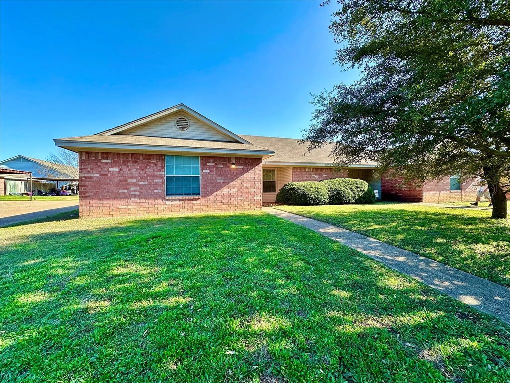 10316 Hyacinth Lane, Waco