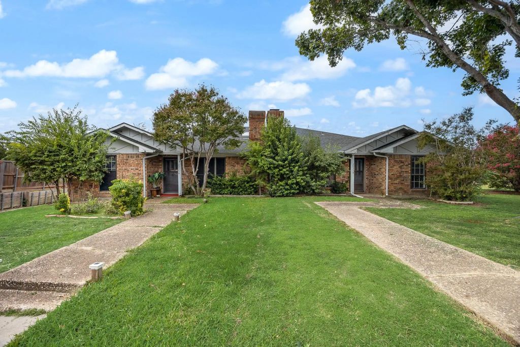 2035 Teton Place B, Carrollton