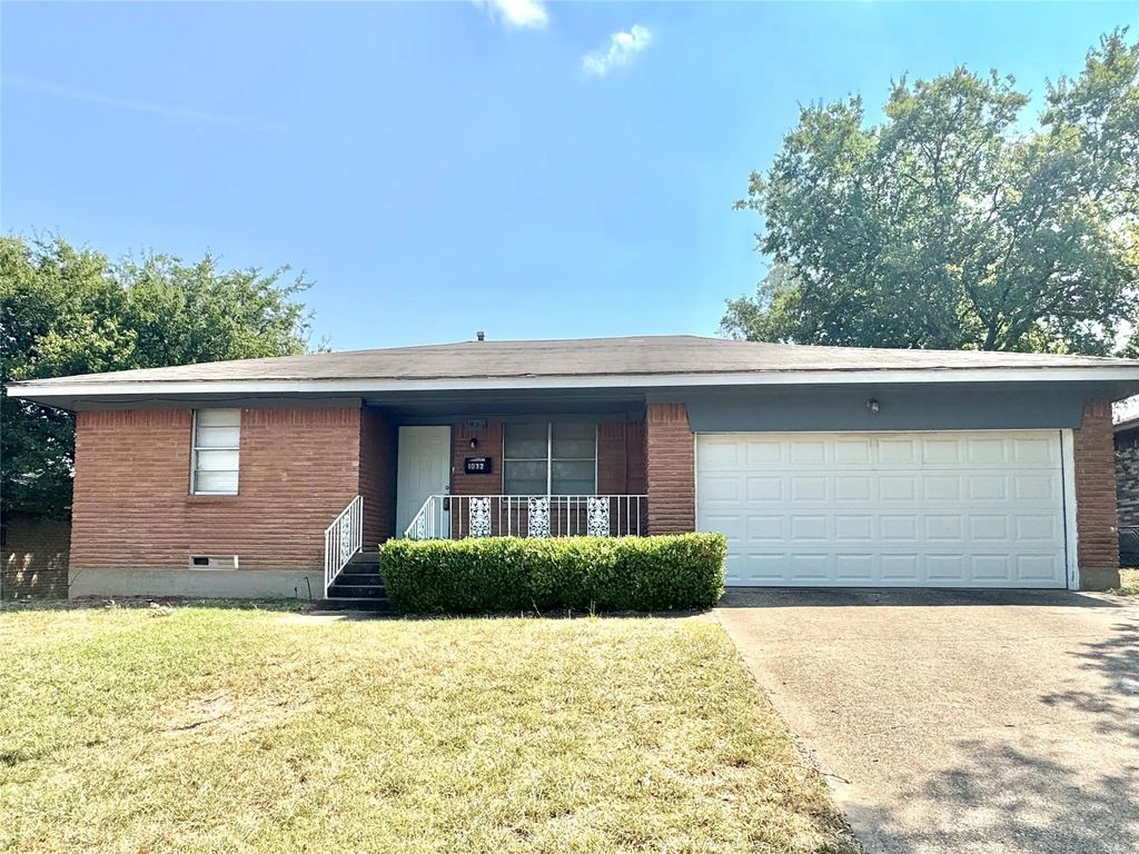 1032 Glen Park Drive, Dallas