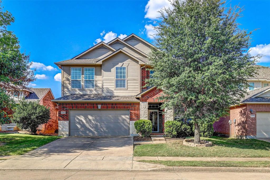 2317 Clairborne Drive, Fort Worth