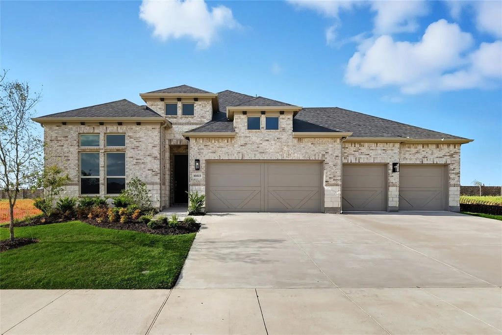 16613 Flatlands Way, Celina