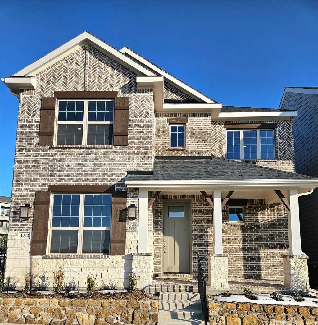 1922 Waterwalk Drive, Rowlett