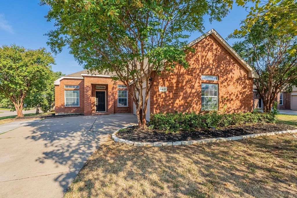 1408 Blue Gill Lane, Crowley