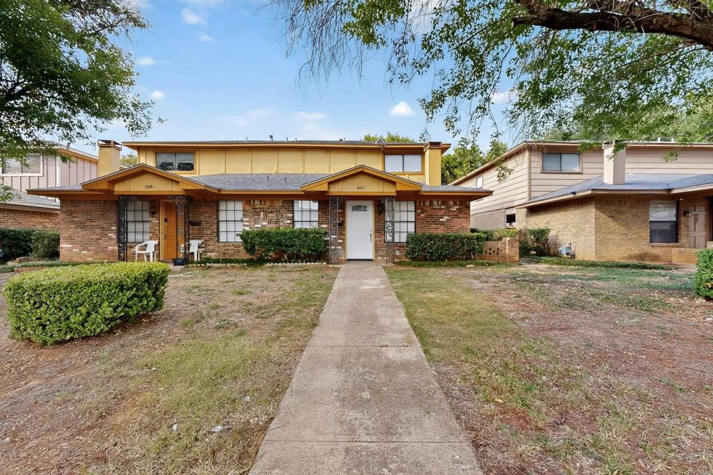 907 W Rochelle Road, Irving
