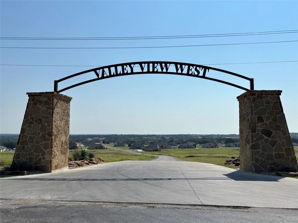 1016 N Agnes Rd., Springtown